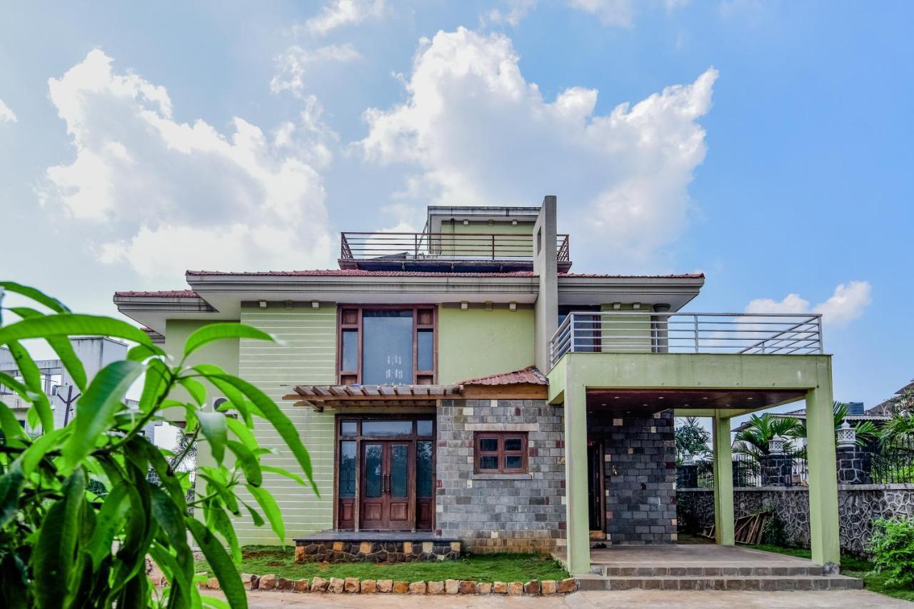 Lifeline Villas - Luxurious Taraangan 4 Mountain View Villa With Biggest Pool And Huge Open Area Lonavala Exterior photo