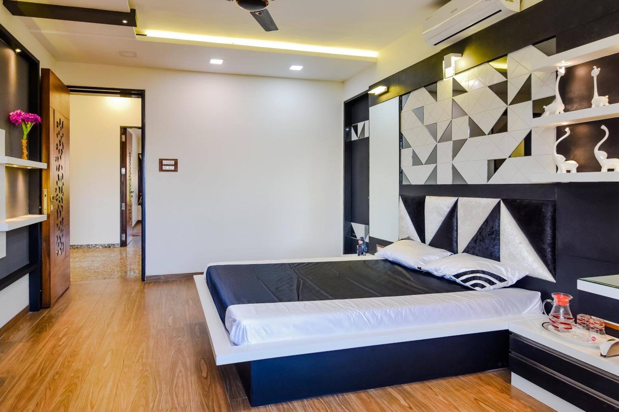Lifeline Villas - Luxurious Taraangan 4 Mountain View Villa With Biggest Pool And Huge Open Area Lonavala Exterior photo